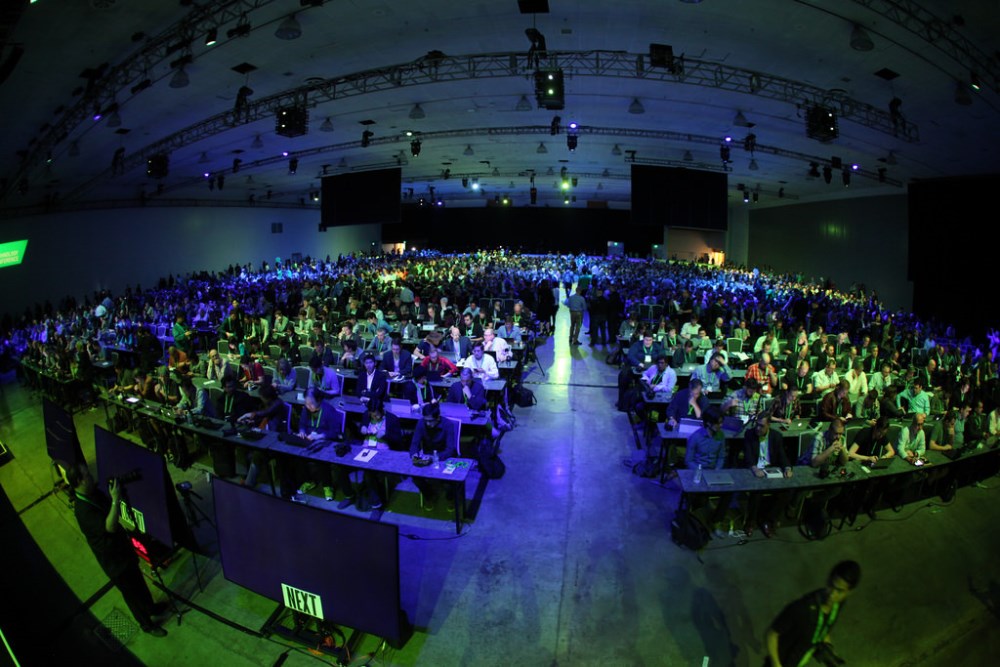record-crowds-gpu-technology-conference_m