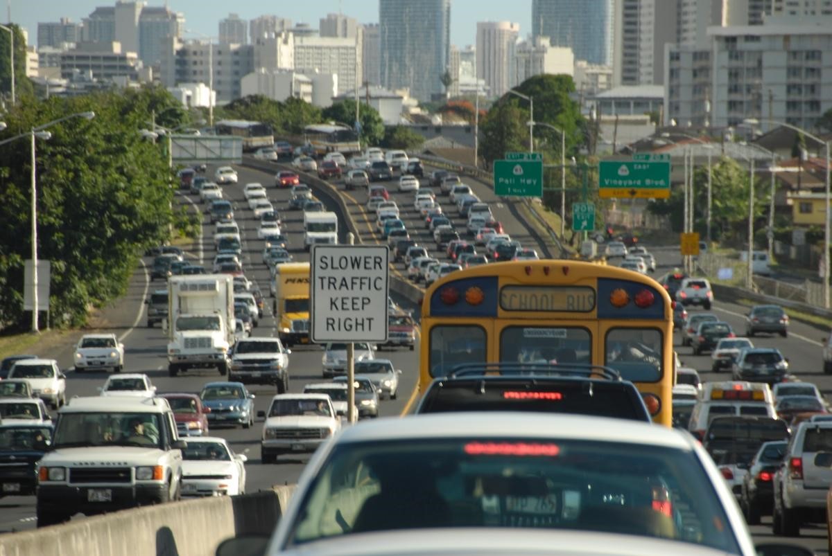 deeptraffic-how-an-mit-simulation-game-uses-deep-learning-to-reduce-gridlock_m