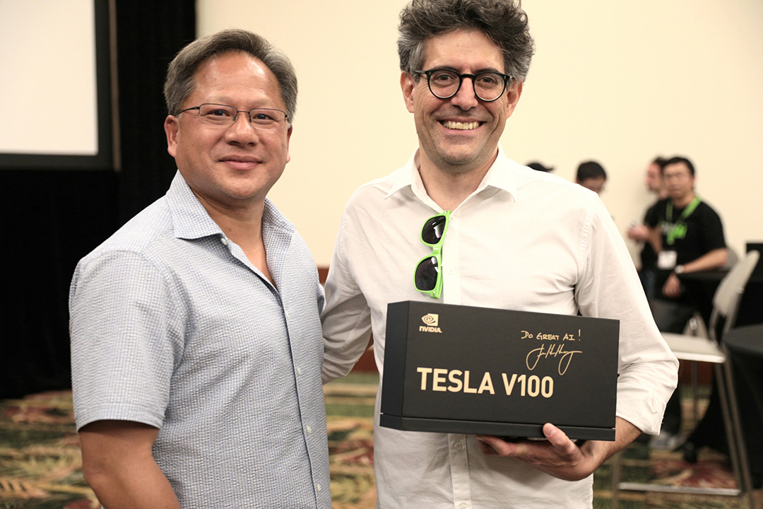tesla-v100-cvpr-nvail_m